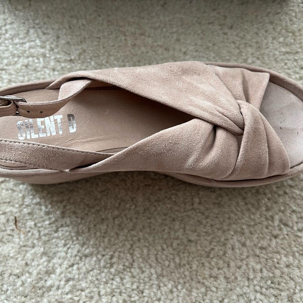 Silent D Pepi perfect summer shoe